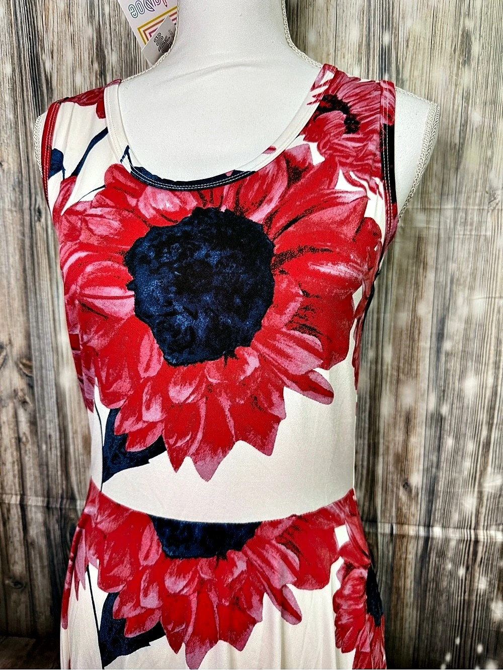 New LuLaRoe Nicki Floral Sleeveless Dress Size Small